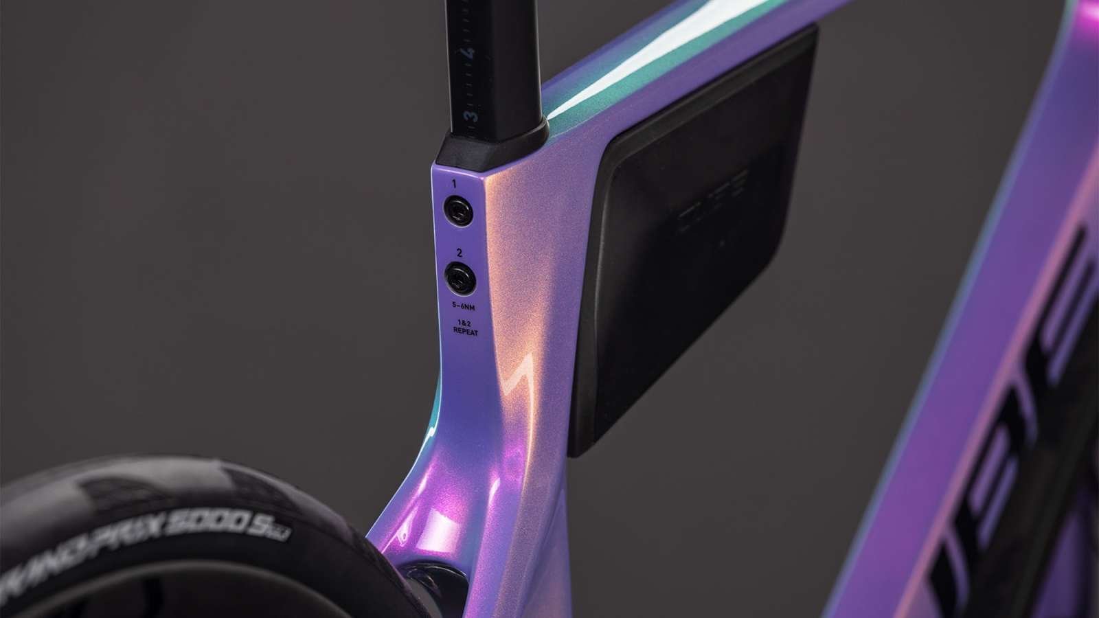 Cube Agree C:62 SLX cosmicpurple´n´black – Bild 4